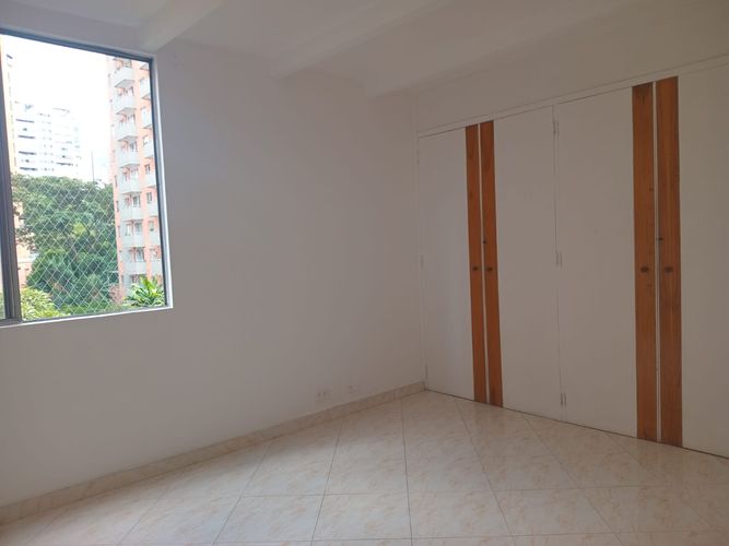 Apartamento de 3 alcobas en arriendo en El Poblado, Medellín, 98 m² · foto 10 de 18