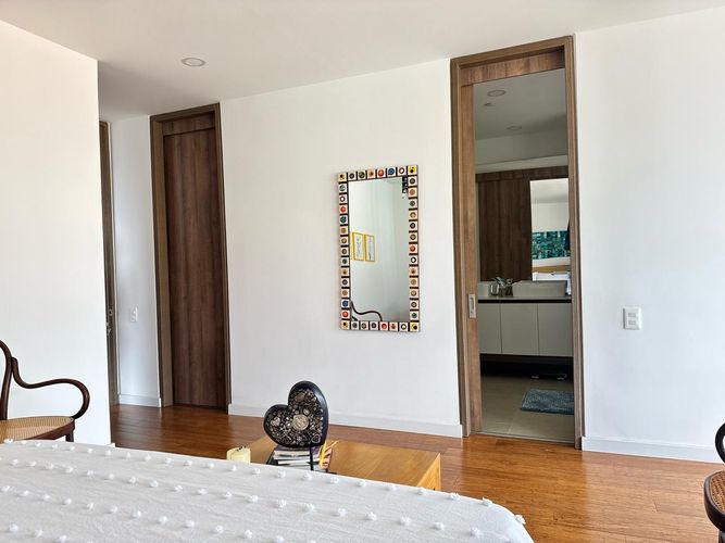 Apartamento de 3 alcobas en venta en El Poblado, Medellín, 234 m² · foto 7 de 19