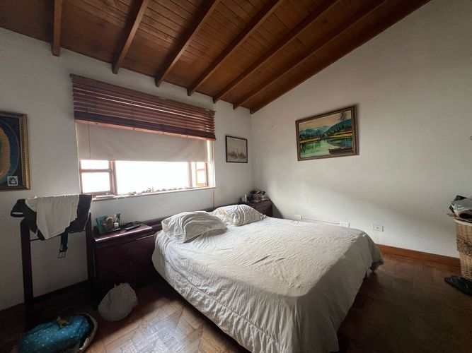 Casa de 4 alcobas en venta en Escobero, Envigado, 220 m² · foto 13 de 17