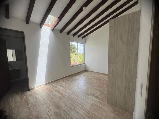 Finca en venta en El Carmen De Viboral, El Carmen de Viboral, 270 m² · foto 6 de 13