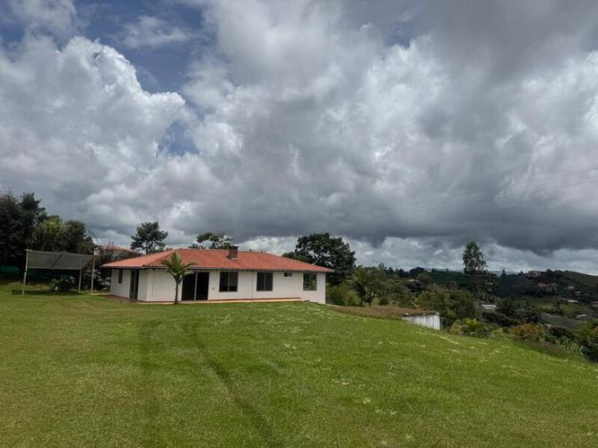 Finca en venta en El Carmen De Viboral, El Carmen de Viboral, 270 m² · foto 13 de 13
