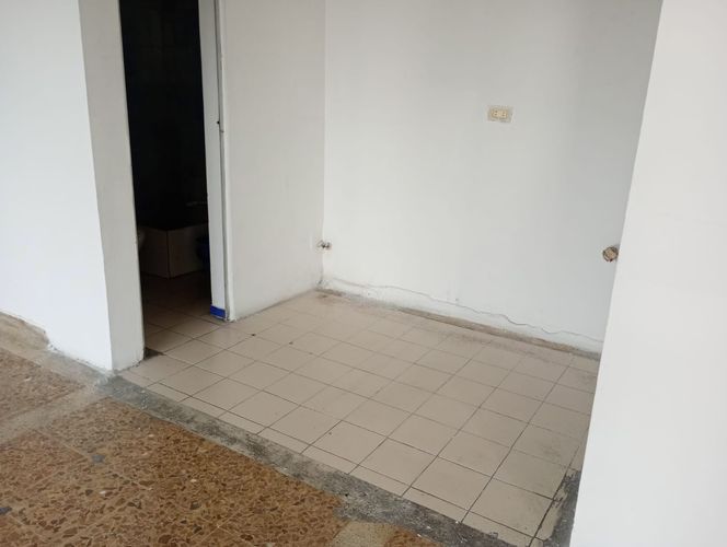Local en arriendo en El Centro, Manizales, 30 m² · foto 3 de 3