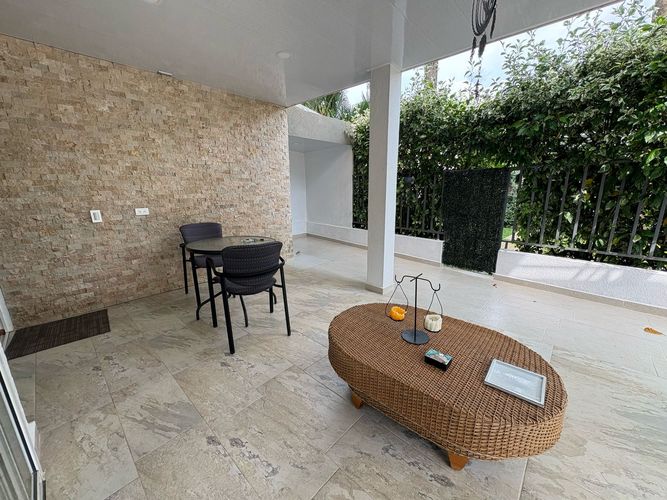 Casa de 3 alcobas en venta en El Castillo, Jamundí, 112 m² · foto 7 de 24