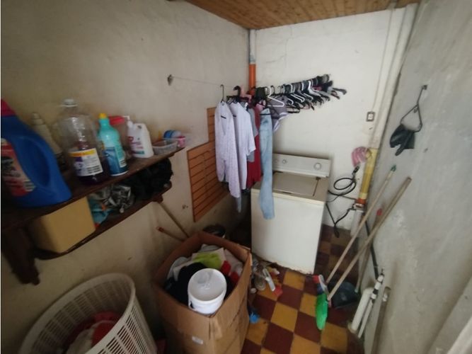 Casa de 4 alcobas en venta en Campo Valdes No.1, Medellín, 320 m² · foto 15 de 17
