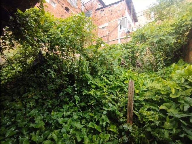 Casa de 4 alcobas en venta en Campo Valdes No.1, Medellín, 320 m² · foto 17 de 17