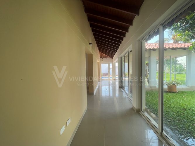 Casa de 3 alcobas en venta en Villa Antigua, Villa del Rosario, 848 m² · foto 8 de 16