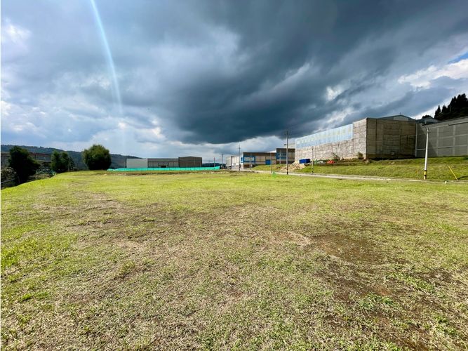 Lote en venta en La Mosquita, Guarne, 1126 m² · foto 3 de 16