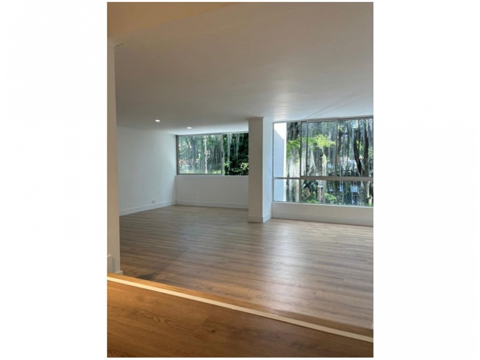 Apartamento en Venta en El Poblado, Medellín - Miniatura 2