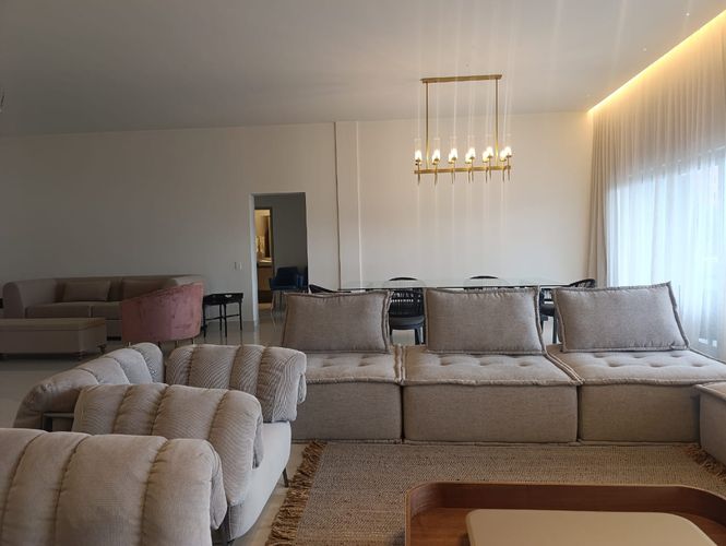 Casa de 4 alcobas en venta en El Poblado, Medellín, 400 m² · foto 2 de 20