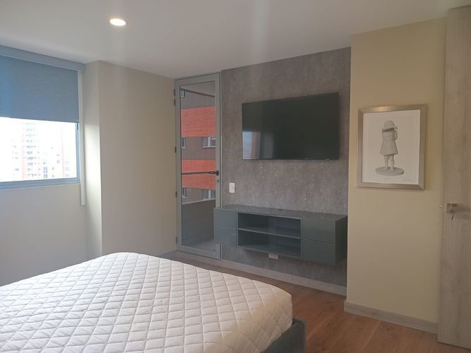Apartamento de 2 alcobas en arriendo en El Poblado, Medellín, 108 m² · foto 9 de 20