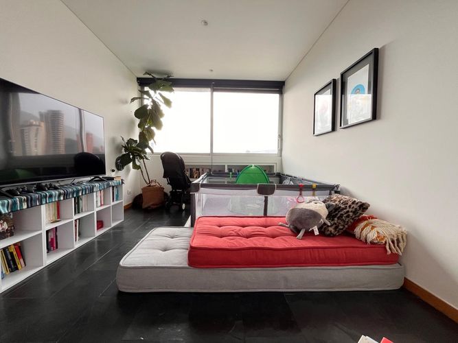 Apartamento de 3 alcobas en arriendo en El Poblado, Medellín, 204 m² · foto 9 de 19