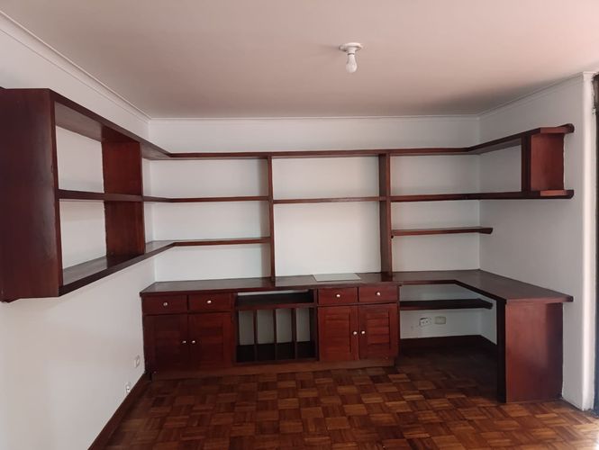 Apartamento de 3 alcobas en arriendo en El Poblado, Medellín, 171 m² · foto 5 de 19
