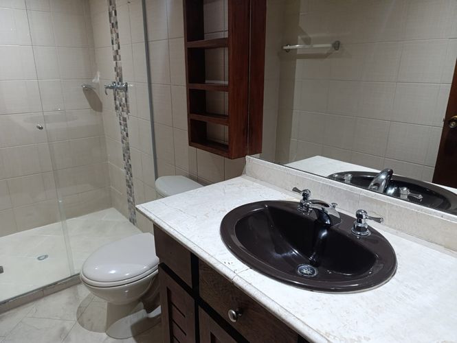Apartamento de 3 alcobas en arriendo en El Poblado, Medellín, 171 m² · foto 18 de 19
