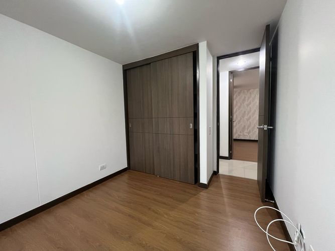 Apartamento de 3 alcobas en arriendo en Cumbres, Envigado, 90 m² · foto 9 de 15