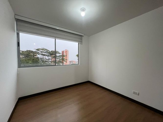 Apartamento de 3 alcobas en arriendo en Cumbres, Envigado, 90 m² · foto 13 de 15