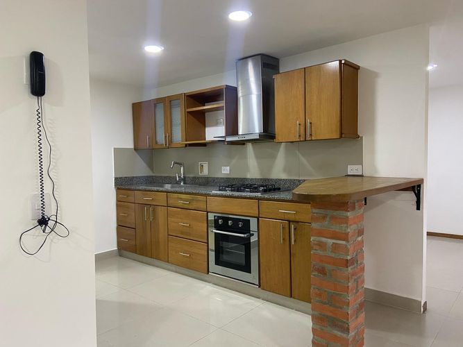 Apartamento de 3 alcobas en arriendo en Vegas De La Doctora, Sabaneta, 110 m² · foto 7 de 19