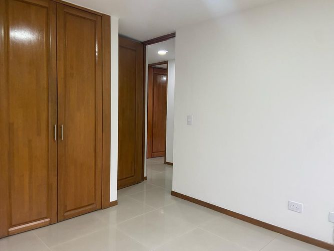 Apartamento de 3 alcobas en arriendo en Vegas De La Doctora, Sabaneta, 110 m² · foto 10 de 19
