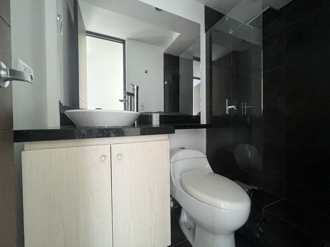 Apartamento de 3 alcobas en arriendo en Cumbres, Envigado, 87 m² · foto 18 de 18