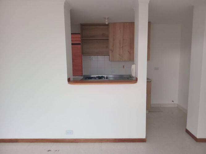 Apartamento de 2 alcobas en arriendo en El Poblado, Medellín, 65 m² · foto 3 de 13
