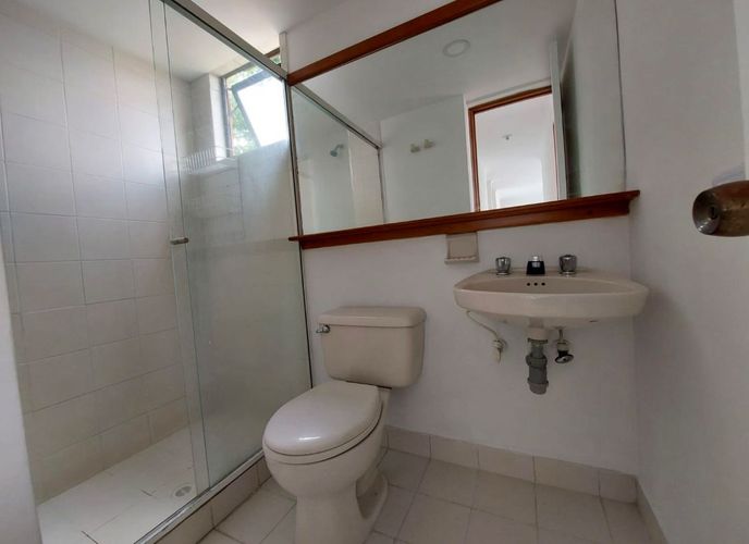 Apartamento de 2 alcobas en arriendo en El Poblado, Medellín, 65 m² · foto 12 de 13