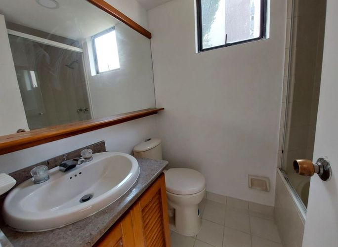 Apartamento de 2 alcobas en arriendo en El Poblado, Medellín, 65 m² · foto 13 de 13
