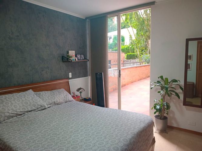 Apartamento de 3 alcobas en venta en El Poblado, Medellín, 130 m² · foto 12 de 16