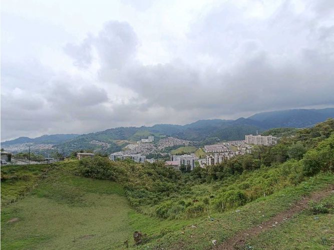 Lote en venta en Cerro De Oro, Manizales, 3450 m² · foto 3 de 8