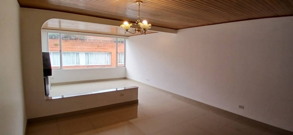Apartamento en venta en Chico Norte, Bogotá · foto 4 de 24