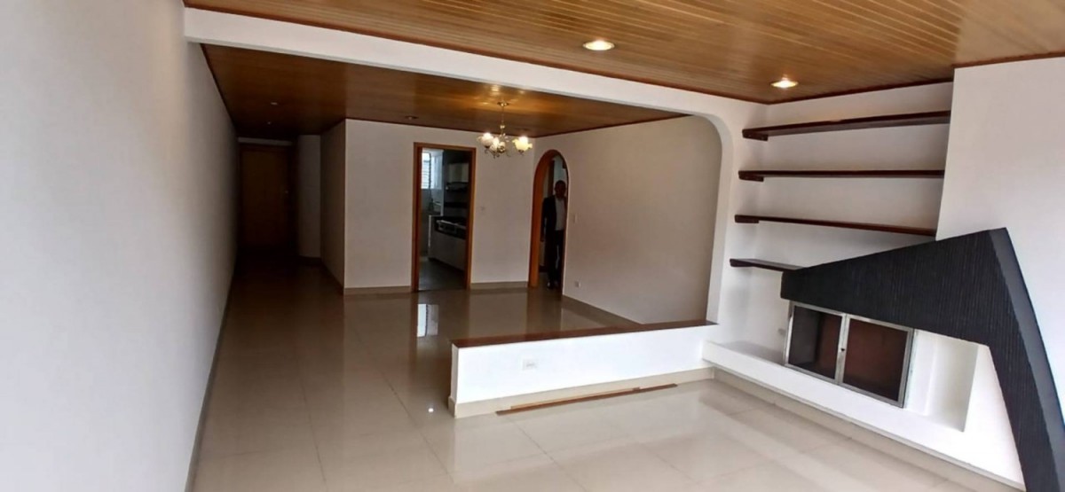 Apartamento en venta en Chico Norte, Bogotá · foto 5 de 24