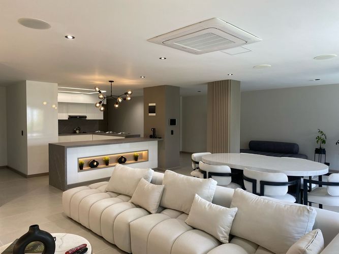 Apartamento de 3 alcobas en venta en El Poblado, Medellín, 148 m² · foto 4 de 19