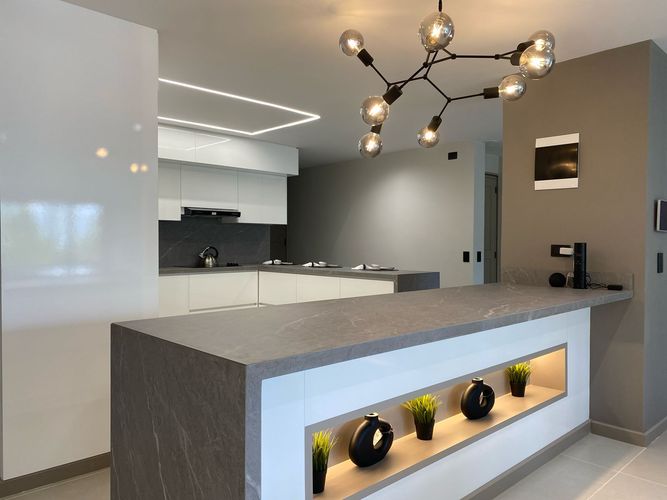 Apartamento de 3 alcobas en arriendo en El Poblado, Medellín, 148 m² · foto 6 de 19