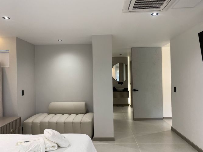 Apartamento de 3 alcobas en arriendo en El Poblado, Medellín, 148 m² · foto 9 de 19
