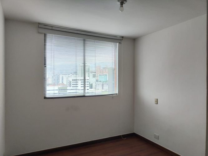 Apartamento de 3 alcobas en arriendo en El Poblado, Medellín, 90 m² · foto 11 de 18