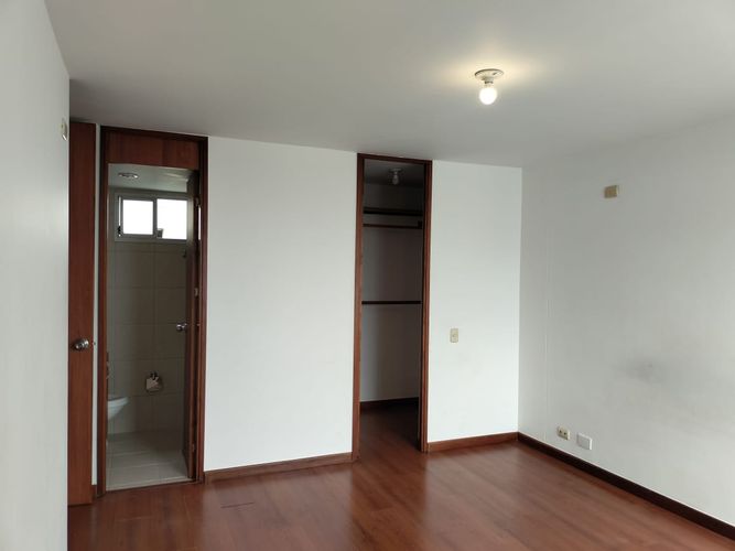 Apartamento de 3 alcobas en arriendo en El Poblado, Medellín, 90 m² · foto 13 de 18