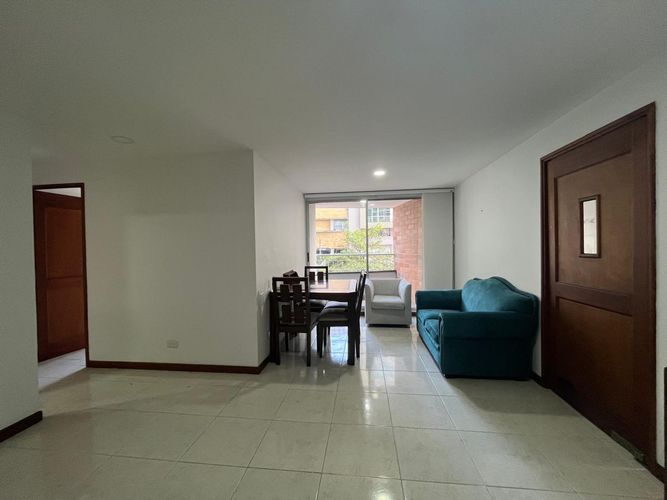 Apartamento de 2 alcobas en arriendo en El Poblado, Medellín, 75 m² · foto 7 de 16
