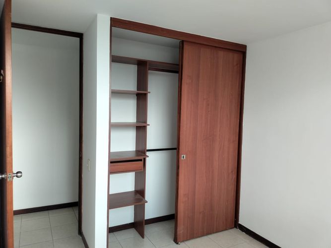 Apartamento de 3 alcobas en arriendo en El Poblado, Medellín, 90 m² · foto 9 de 19