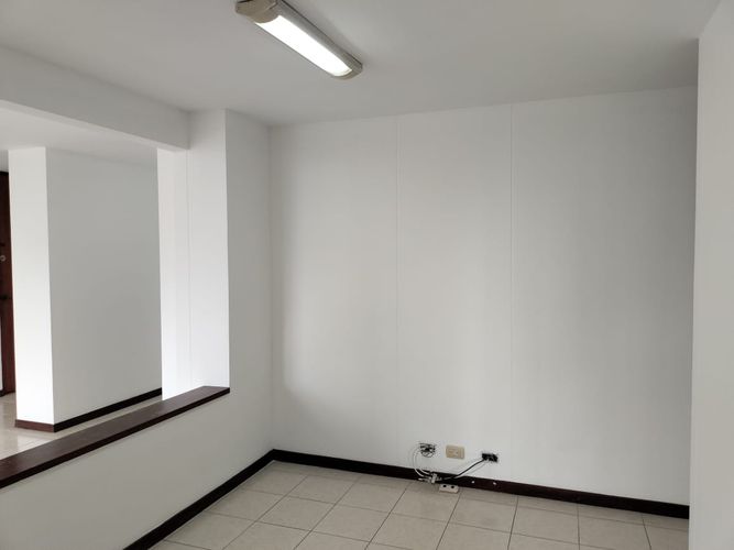Apartamento de 3 alcobas en arriendo en El Poblado, Medellín, 90 m² · foto 11 de 19