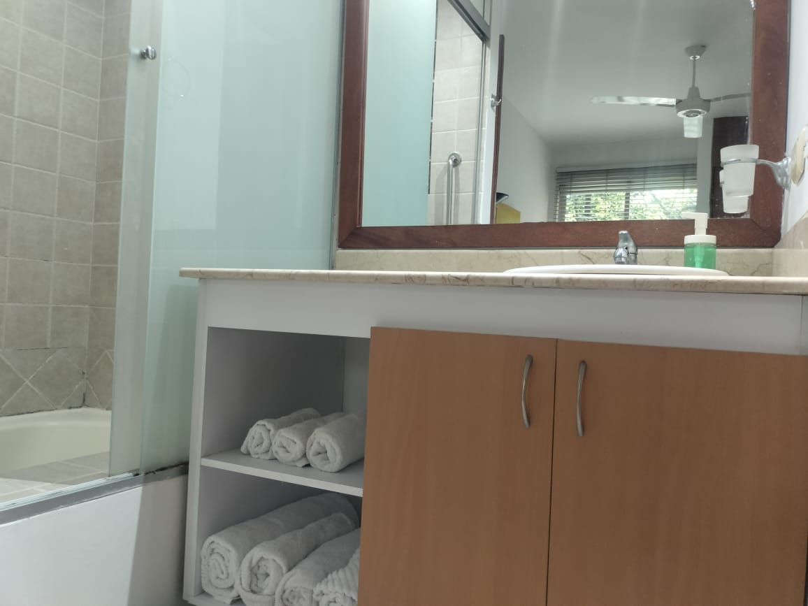 Apartamento en arriendo en El Poblado, Medellín · foto 12 de 13