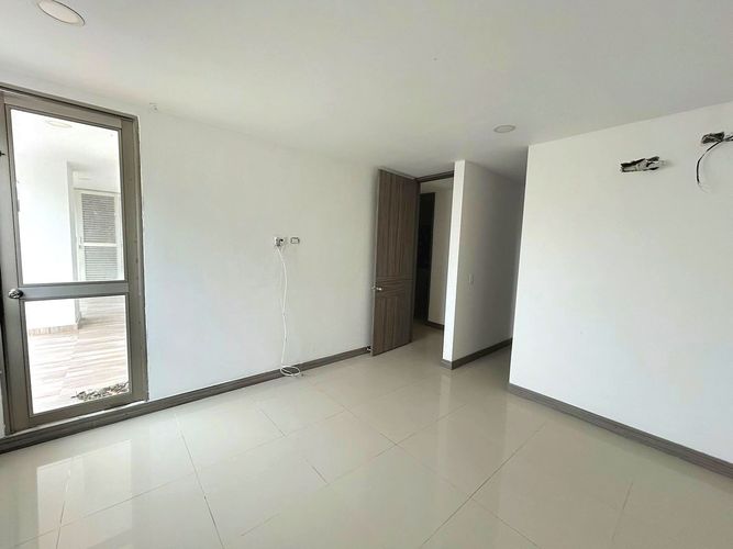 Apartamento de 3 alcobas en venta en Crespo, Cartagena, 107 m² · foto 7 de 16