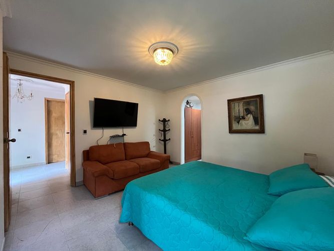 Apartamento de 3 alcobas en venta en San Lucas, Medellín, 148 m² · foto 11 de 17