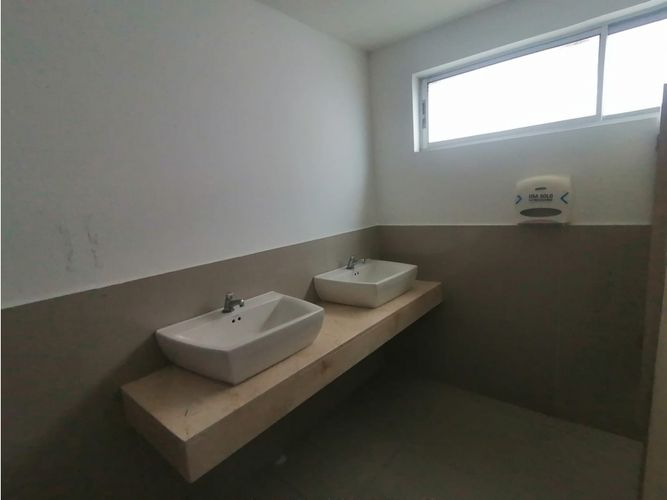 Oficina en arriendo en El Cabrero, Cartagena, 224 m² · foto 13 de 14