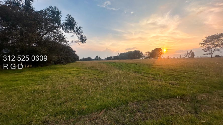 Lote en venta en Centro, Sopó, 21498 m² · foto 3 de 14