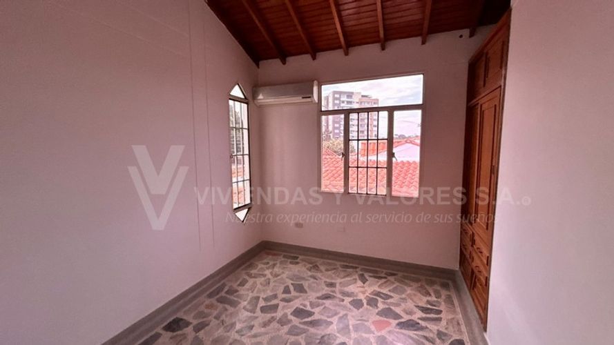 Casa de 5 alcobas en venta en Bellavista, Los Patios, 183 m² · foto 9 de 20