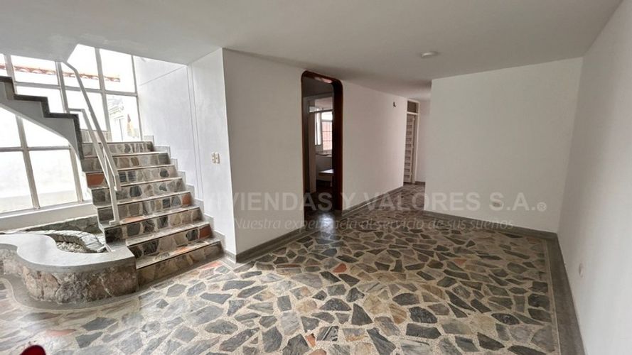 Casa de 5 alcobas en venta en Bellavista, Los Patios, 183 m² · foto 19 de 20