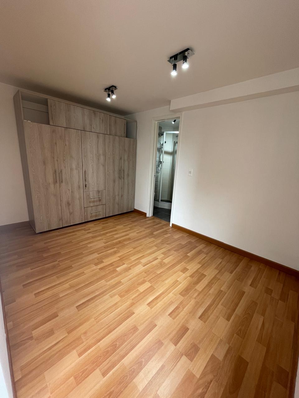 Apartamento en venta en Santa Barbara, Bogotá · foto 4 de 15