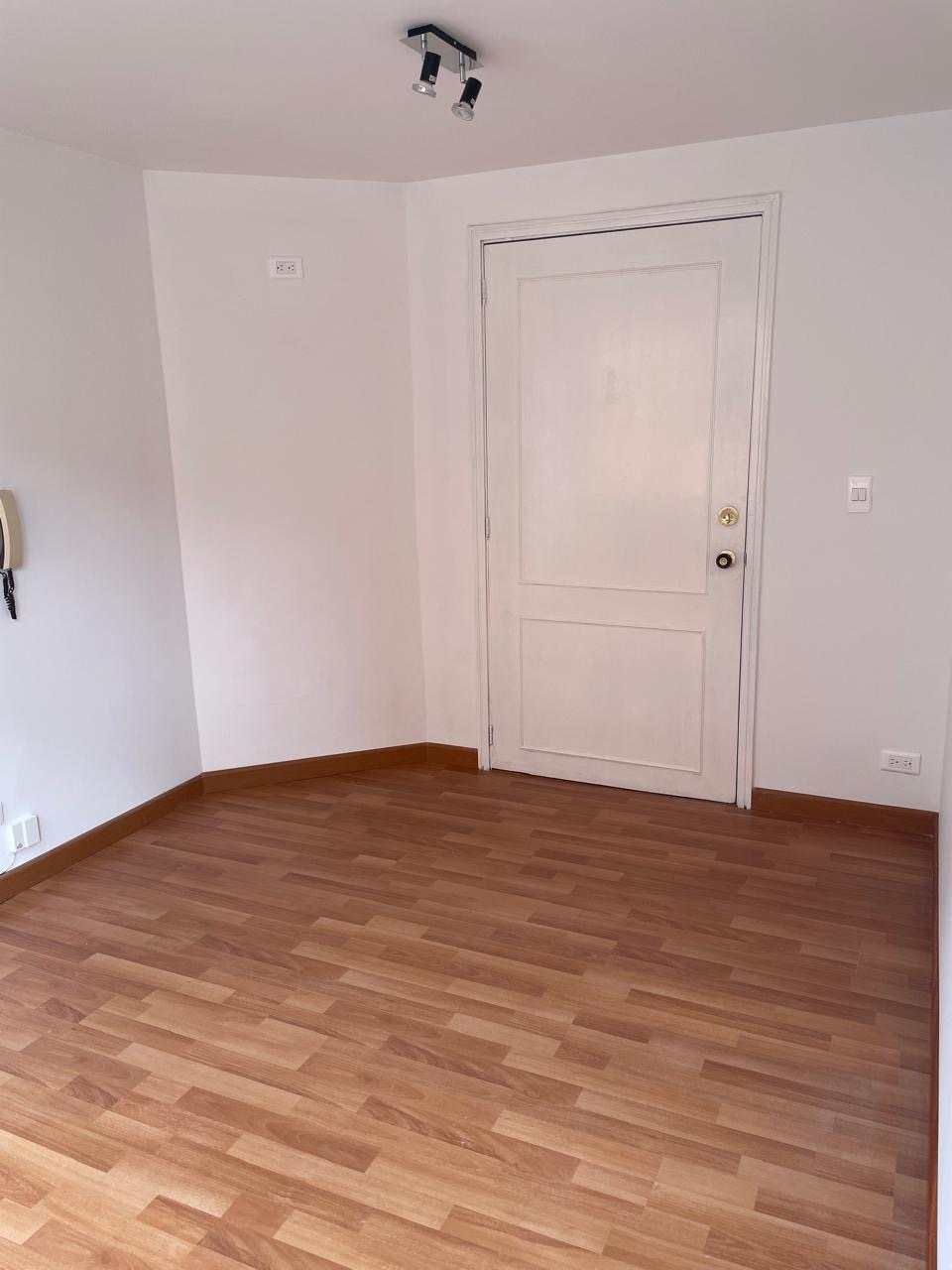 Apartamento en venta en Santa Barbara, Bogotá · foto 3 de 15