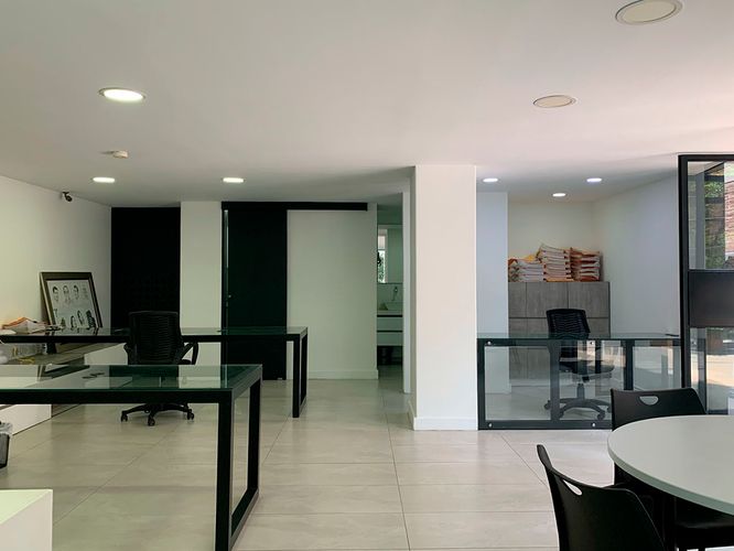 Oficina en arriendo en Loma Del Chocho, Envigado, 80 m² · foto 6 de 13