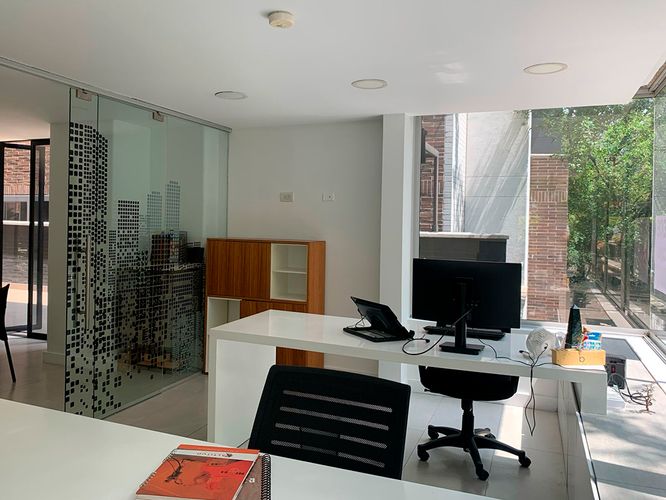 Oficina en arriendo en Loma Del Chocho, Envigado, 80 m² · foto 9 de 13