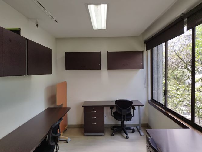 Oficina en arriendo en El Poblado, Medellín, 110 m² · foto 6 de 18