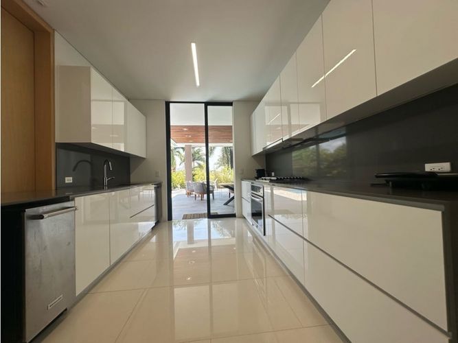Casa de 3 alcobas en venta en Calima - El Darién, Bogotá, 520 m² · foto 6 de 24